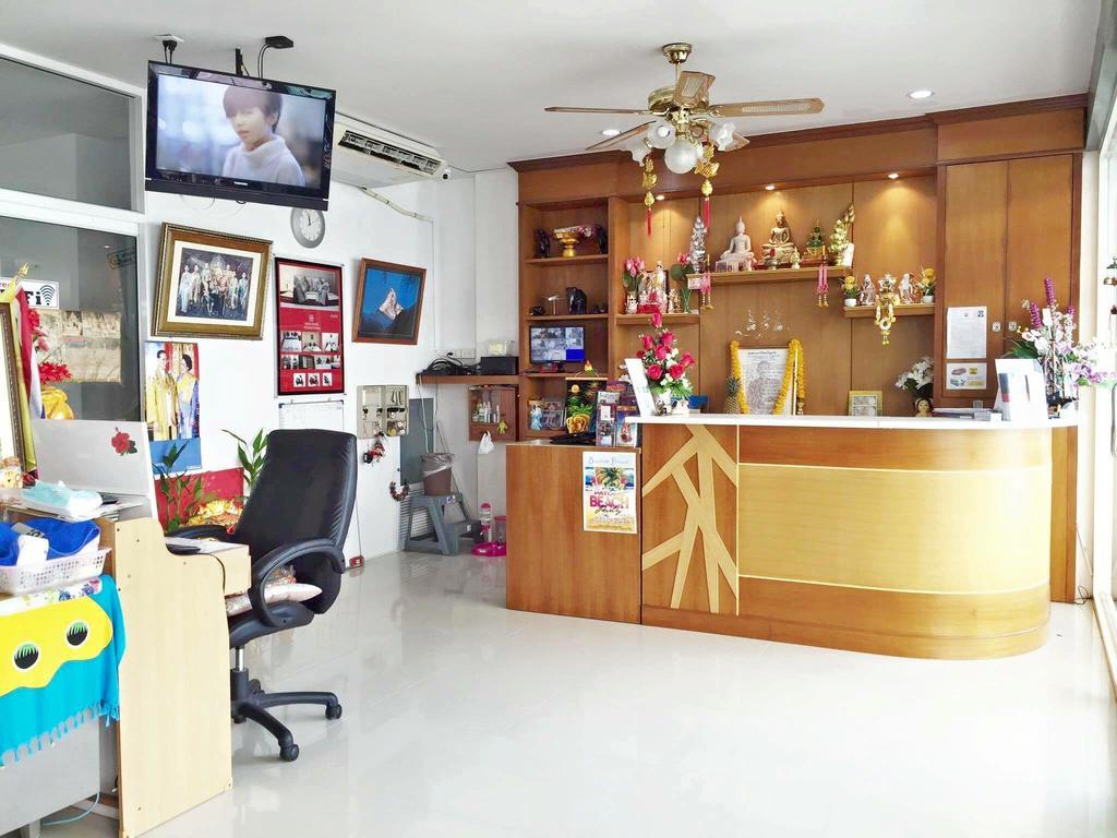 สวิส เฮาส์ Hotel Patong ภายนอก รูปภาพ
